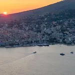 Elif Σαράντα