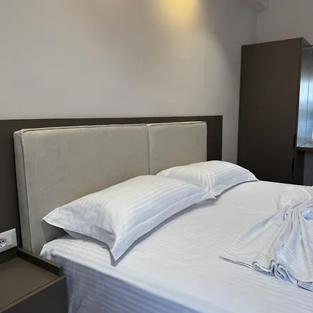 Apartment Elif Sarande